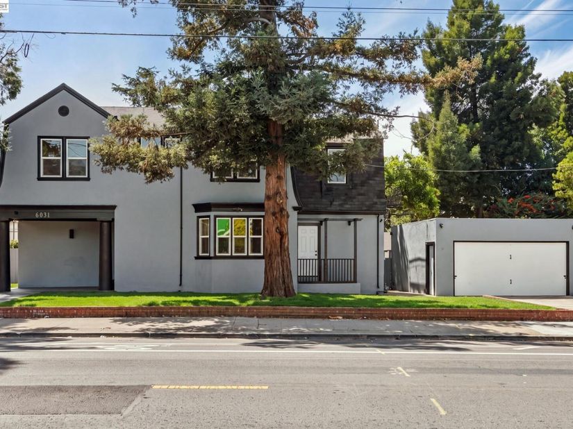 6031 Camden St, Oakland CA 94605