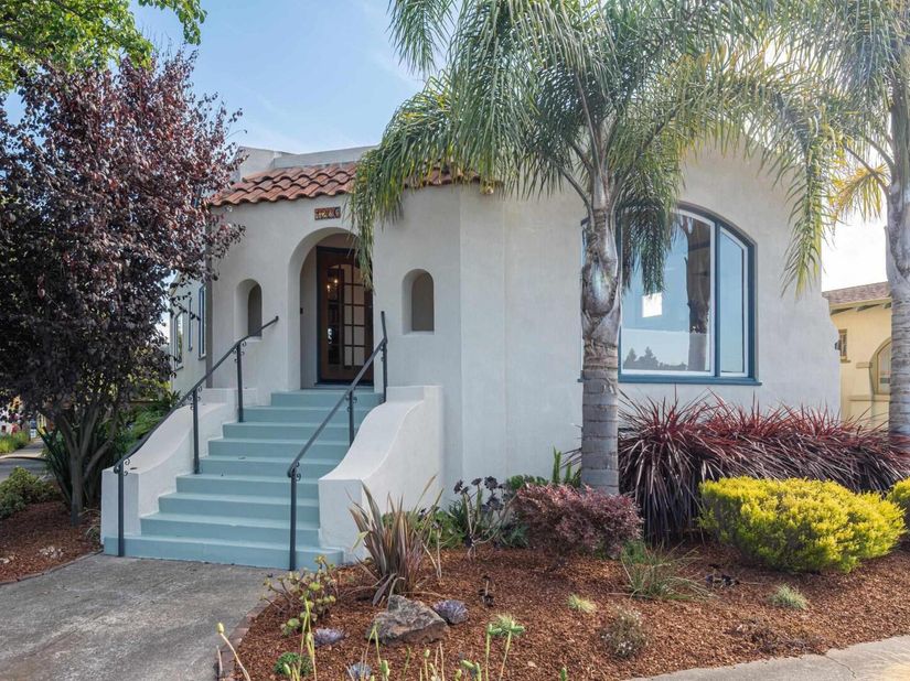 1220 Channing Way, Berkeley CA 94702