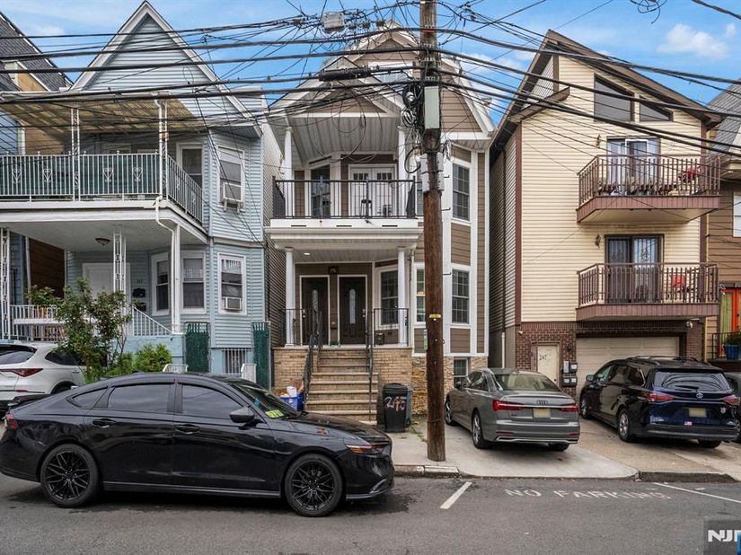 245 Jewett Avenue, Jersey City NJ 07304