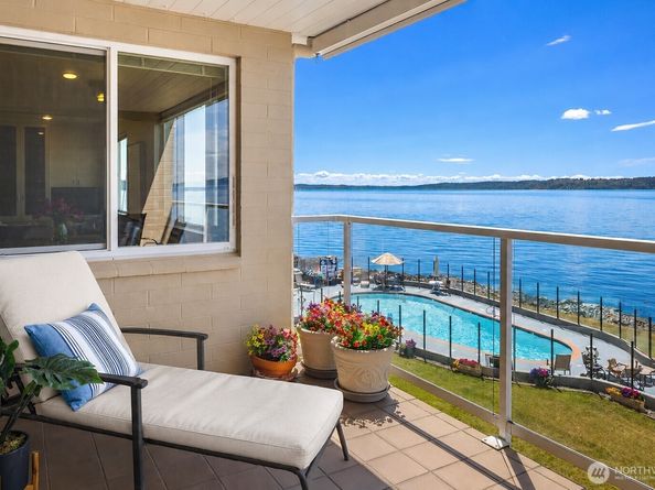 10203 47th Avenue SW A306, Seattle WA 98146