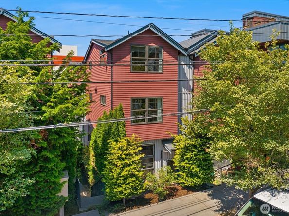 3609 Interlake Avenue N A, Seattle WA 98103