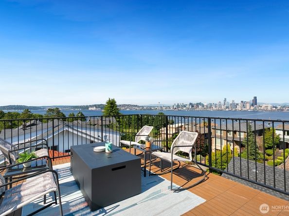 1338 California Ave SW, Seattle WA 98116