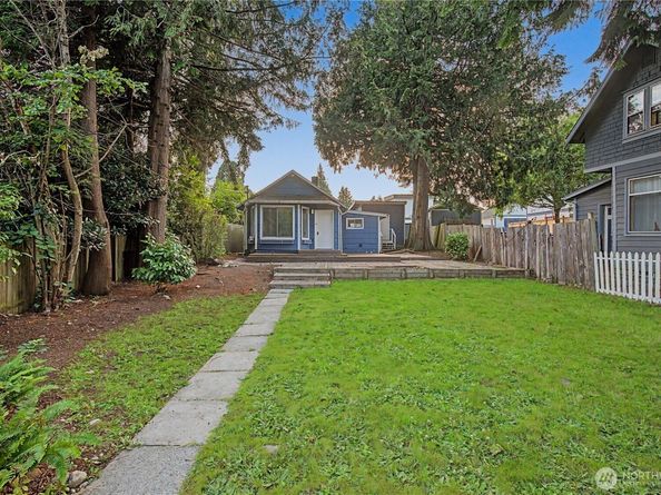10255 41st Avenue SW, Seattle WA 98146