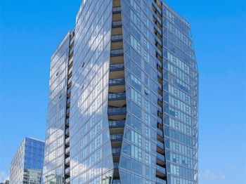 188 Bellevue Way NE