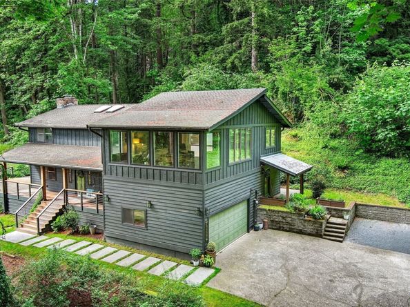 25210 SE 159th Street, Issaquah WA 98027