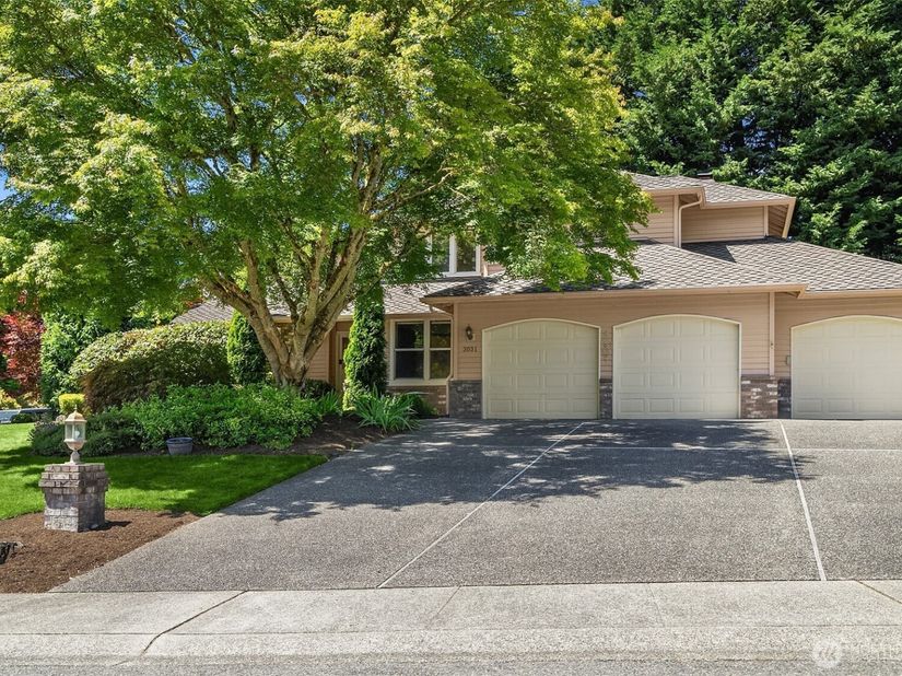 3031 235th Avenue SE, Sammamish WA 98075