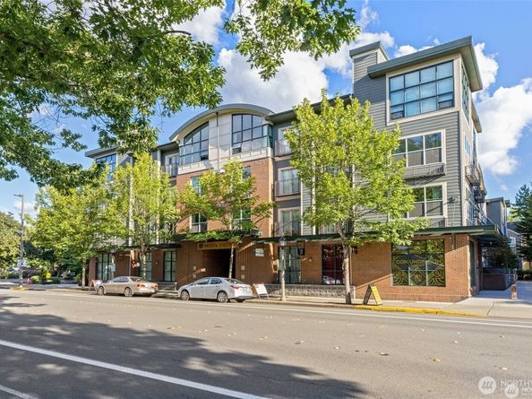 16275 NE 85th Street 414, Redmond WA 98052