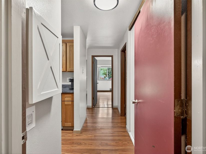 19428 Aurora Avenue N 131, Shoreline WA 98133
