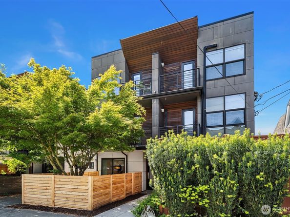 219 12th Avenue E A, Seattle WA 98102