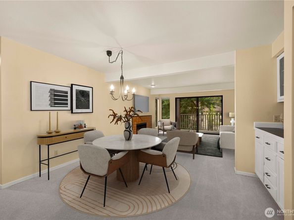 3911 108th Avenue NE B203, Bellevue WA 98004