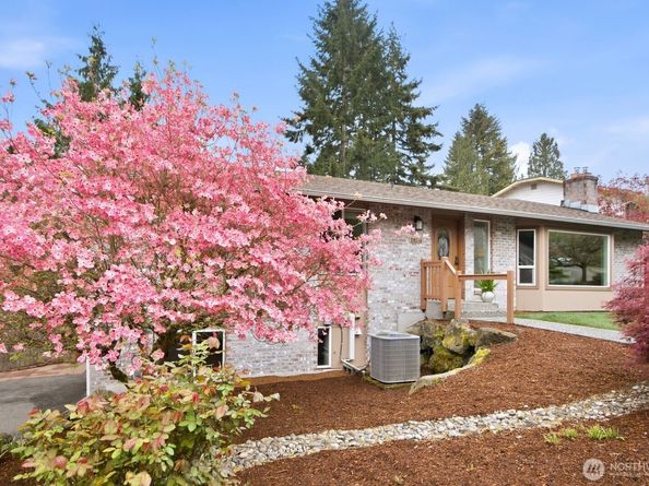 20210 107th Avenue NE, Bothell WA 98011