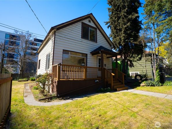 1707 22nd Avenue S, Seattle WA 98118