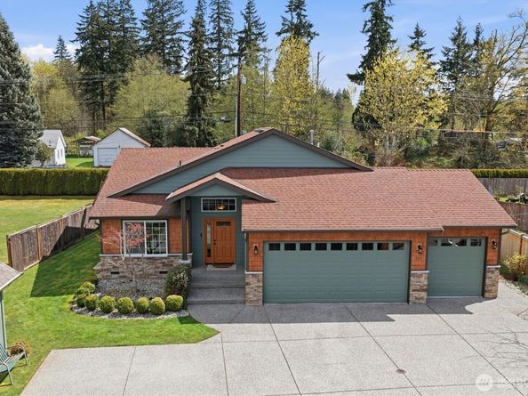 15611 42nd Drive SE, Bothell WA 98012