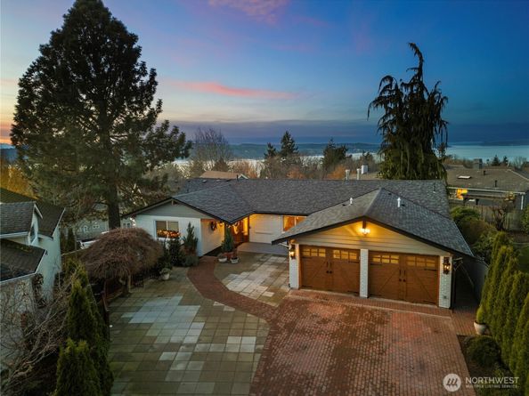 Undisclosed Address #2503566, Mukilteo WA 98275