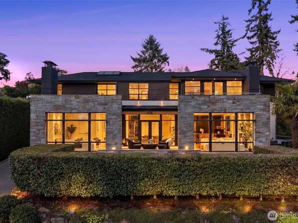 9632 Lake Washington Blvd NE, Bellevue WA 98004