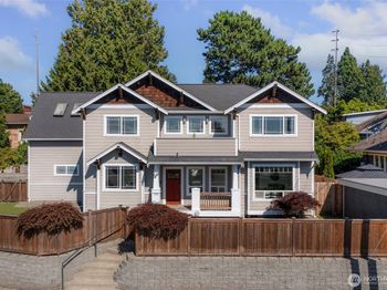 7208 8th Avenue NE