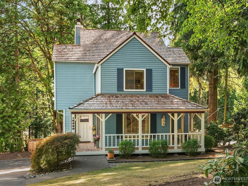 16880 NE 42nd Court, Redmond WA 98052