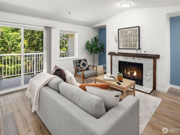 949 Aberdeen Avenue NE C309, Renton WA 98056