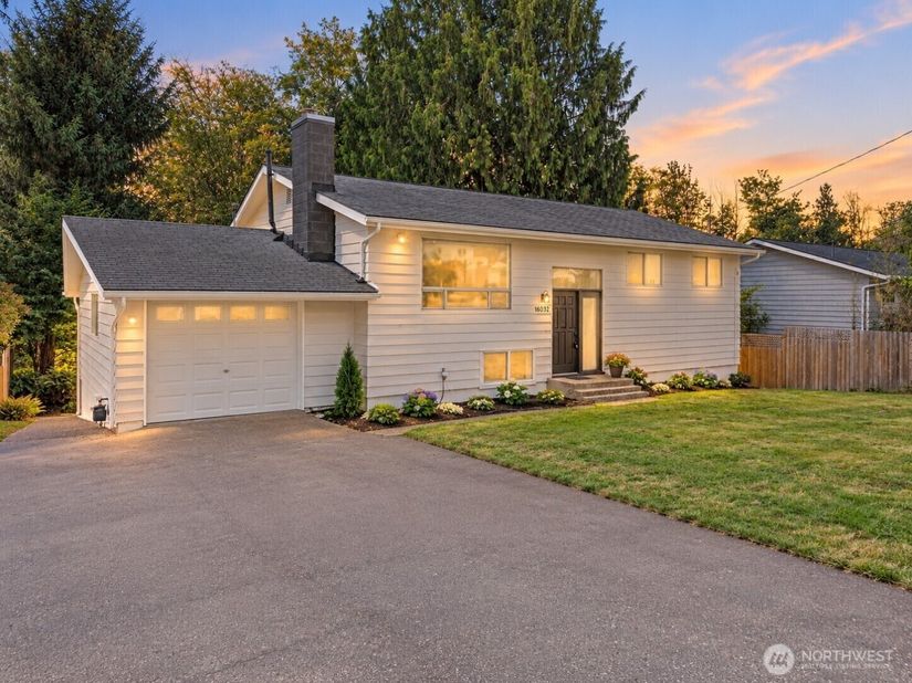 16032 22nd Avenue W, Lynnwood WA 98087
