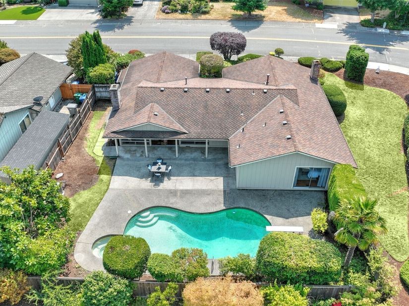 14656 SE Fairwood Boulevard, Renton WA 98058