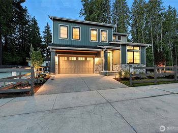 19213 Meridian Drive SE