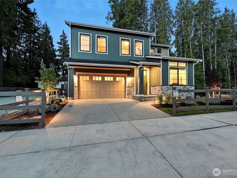 19213 Meridian Drive SE CW 18, Bothell WA 98012