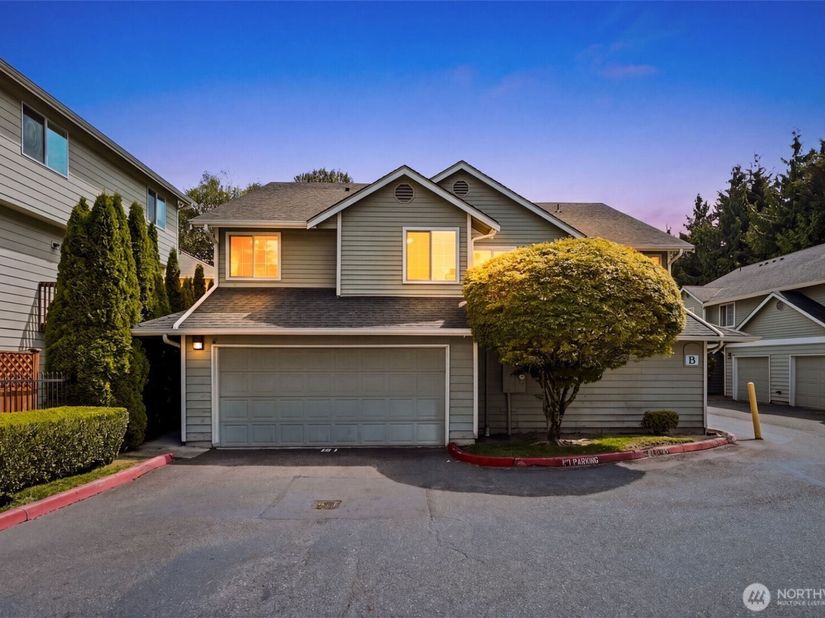 9825 18th Avenue W B1, Everett WA 98204