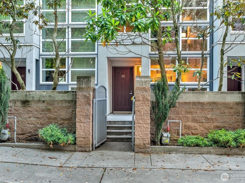 10042 Main Street 117, Bellevue WA 98004