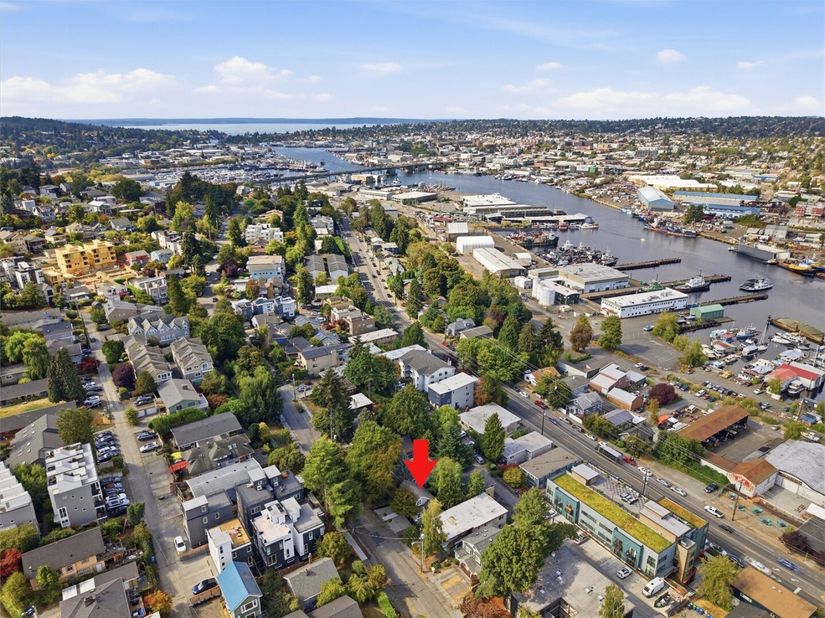 626 W Emerson Street, Seattle WA 98119
