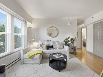 505 E Denny Way