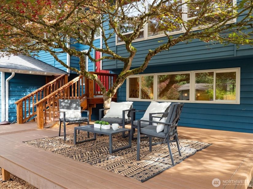 17417 71st Avenue W, Edmonds WA 98026
