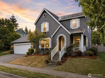 6729 Elderberry Avenue SE
