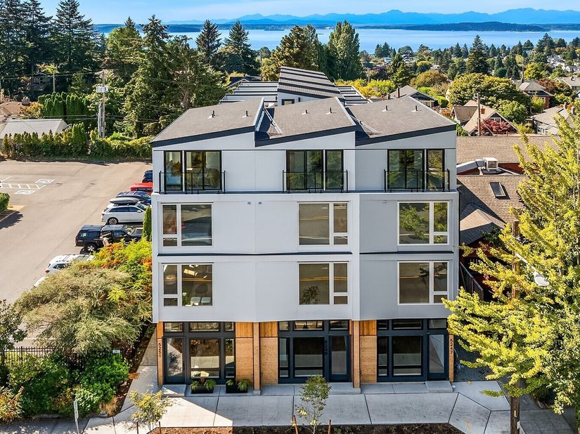 5251 California Avenue SW, Seattle WA 98136