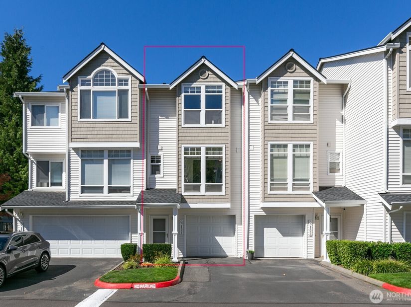 5500 Harbour Pointe Boulevard Q102, Mukilteo WA 98275