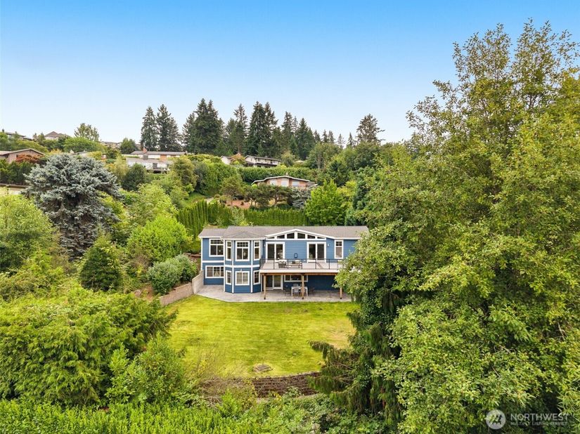 15110 SE 53rd Place, Bellevue WA 98006