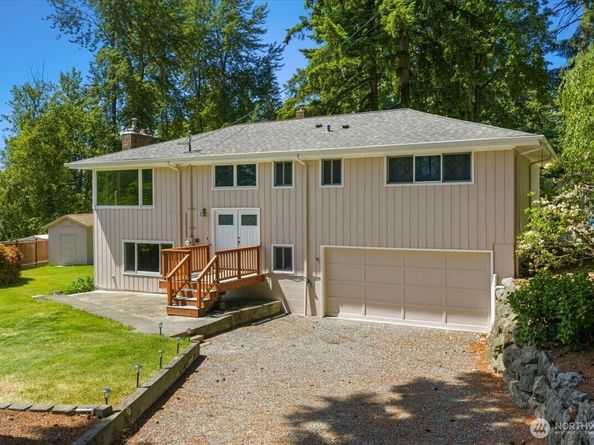 15811 205th Avenue SE, Renton WA 98059