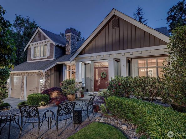 14423 SE 89th Place, Newcastle WA 98059