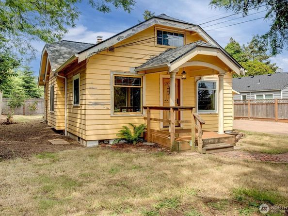 1918 N 115th Street, Seattle WA 98133