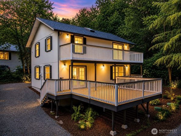 7605 NE Hidden Cove Rd, Bainbridge Island WA 98110