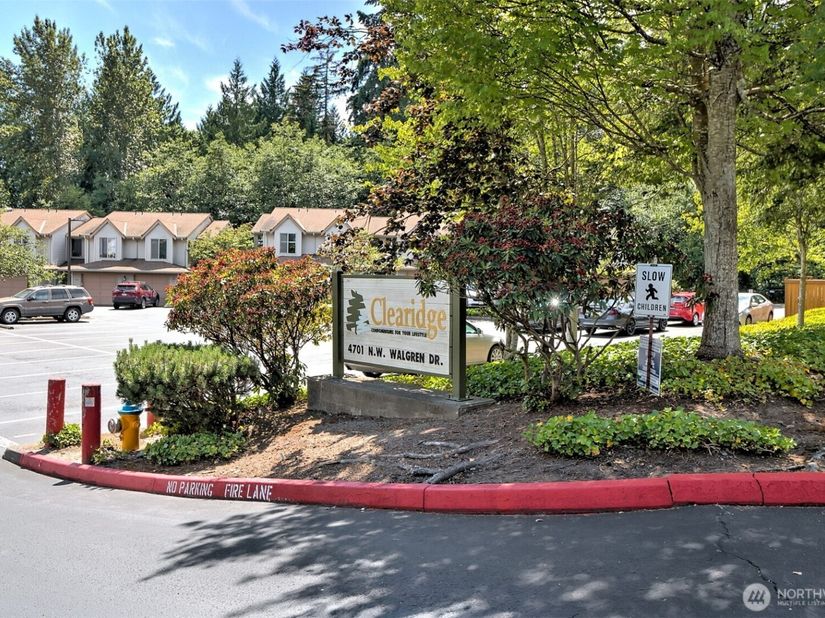 4701 NW Walgren Drive 204, Silverdale WA 98383