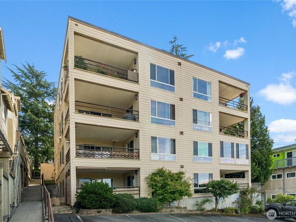 2811 14th W 101, Seattle WA 98119