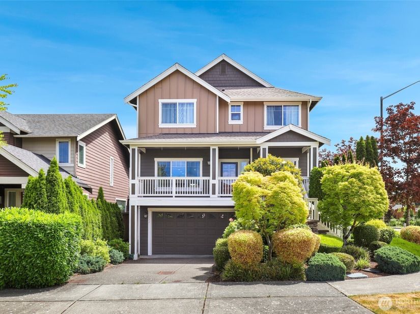 27132 106th Avenue SE, Kent WA 98030