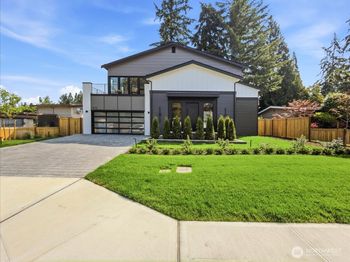 1212 143rd Avenue SE