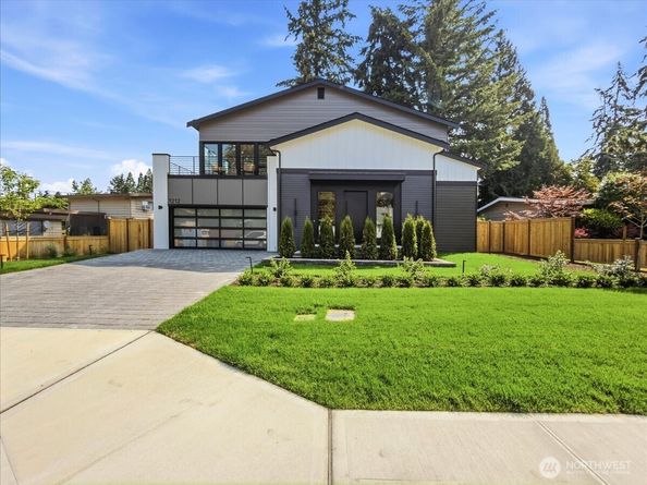 1212 143rd Avenue SE, Bellevue WA 98007