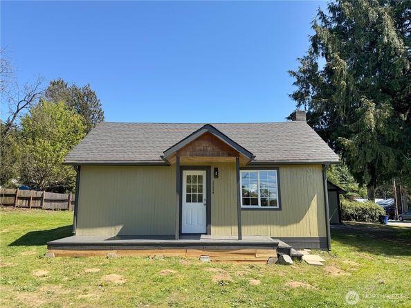 22024 Military Rd S, SeaTac WA 98198