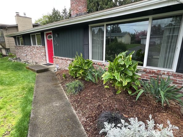 2419 SW 307th Street, Federal Way WA 98023