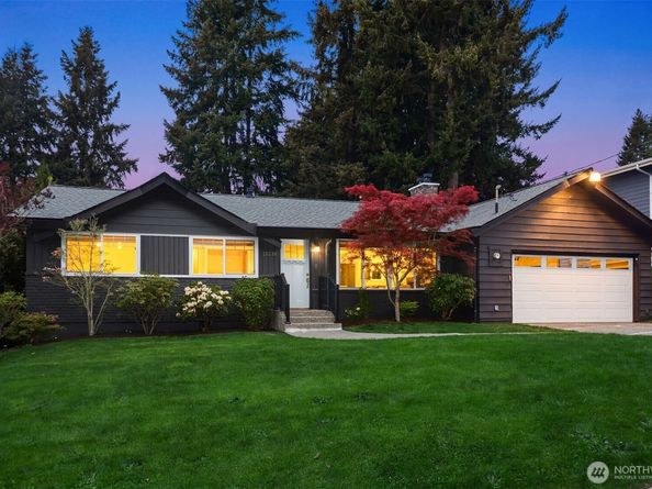 15238 NE 3rd Place, Bellevue WA 98007