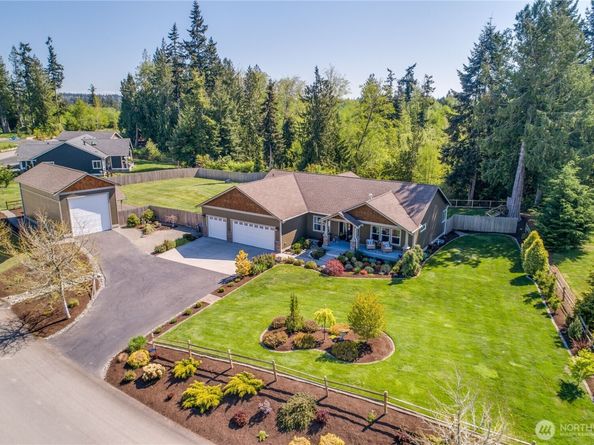 38603 Benchmark Avenue NE, Hansville WA 98340
