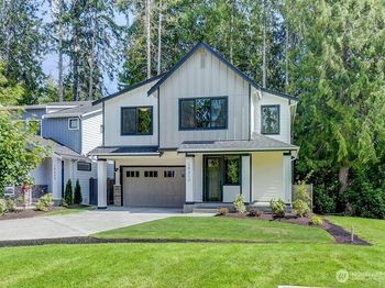 19312 Meridian Drive SE