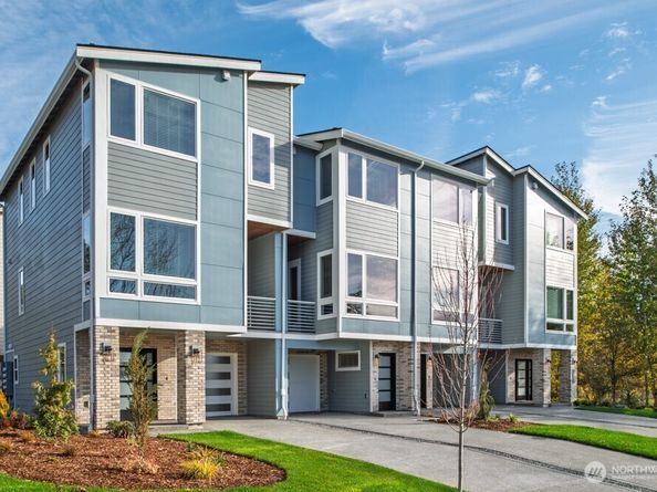 12814 66th Avenue S, Seattle WA 98178